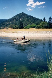 rogersboatyurok.jpg 111K